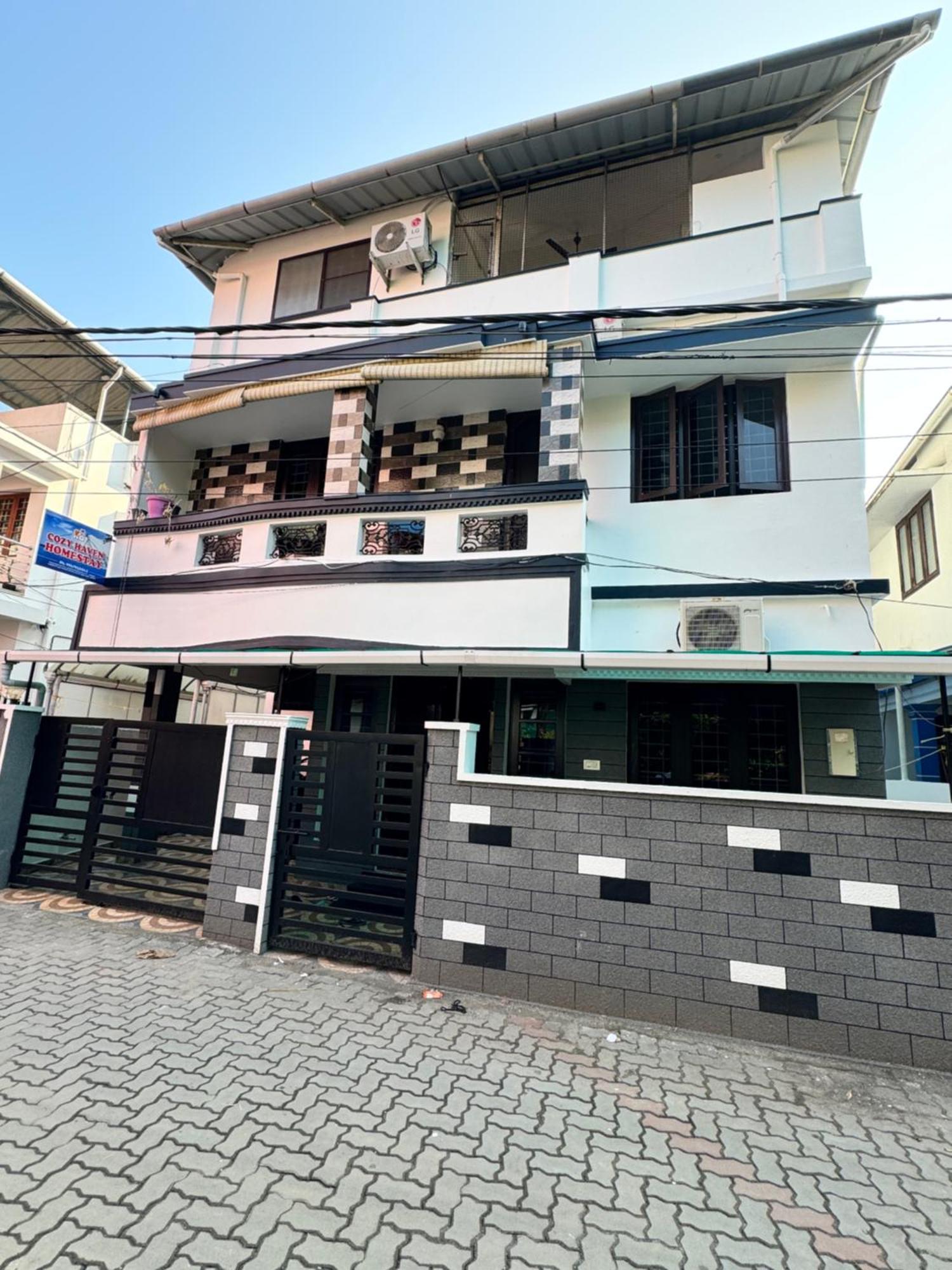 Cozy Haven Appartement Kochi Buitenkant foto